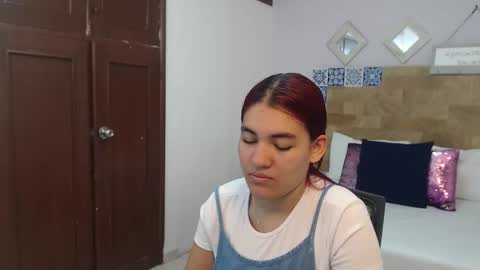 Snapshot of kyliiebaker chatting on January 16, 2026, 10:52 am Kylie online show from January 16, 2026, 10:52 am