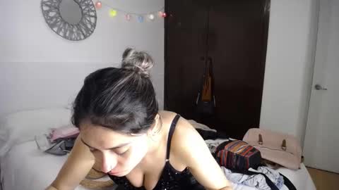 Snapshot of la_rola_ chatting on February 27, 2026, 2:33 am Catalina online show from February 27, 2026, 2:33 am