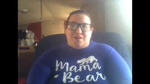 Laddybuggie27 online show from November 3, 2025, 3:13 pm