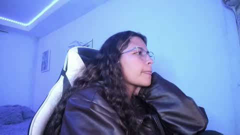 Snapshot of ladybrown_16 chatting on February 4, 2026, 2:06 am Lady online show from February 4, 2026, 2:06 am