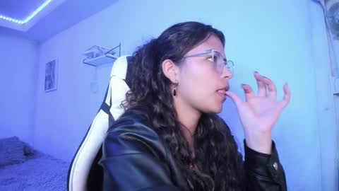 Snapshot of ladybrown_16 chatting on February 8, 2026, 1:09 am Lady online show from February 8, 2026, 1:09 am