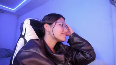 Snapshot of ladybrown_16 chatting on February 10, 2026, 2:48 am Lady online show from February 10, 2026, 2:48 am