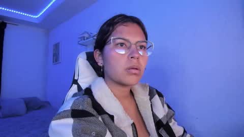 Snapshot of ladybrown_16 chatting on February 16, 2026, 1:46 am Lady online show from February 16, 2026, 1:46 am