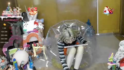 Snapshot of laflakita21 chatting on December 22, 2025, 8:17 pm Skinnygirl online show from December 22, 2025, 8:17 pm