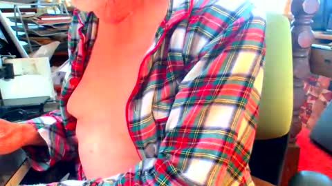 lamarbrazil online show from February 24, 2026, 4:49 pm