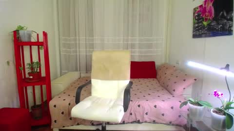 Snapshot of lana_love1 chatting on January 26, 2025, 5:02 am Lana online show from January 26, 2025, 5:02 am