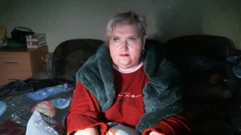 lanacat555 online show from February 4, 2026, 12:16 am