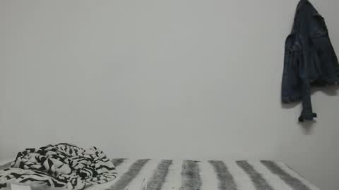 Snapshot of latin_meg chatting on January 17, 2026, 9:29 pm M E G A N online show from January 17, 2026, 9:29 pm