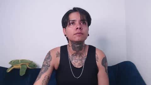 Snapshot of latinaleksa chatting on December 9, 2024, 6:46 pm Alex online show from December 9, 2024, 6:46 pm