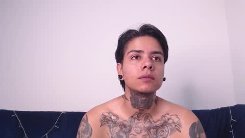 Snapshot of latinaleksa chatting on December 14, 2024, 4:42 pm Alex online show from December 14, 2024, 4:42 pm