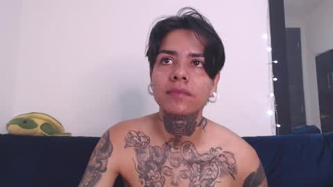 Snapshot of latinaleksa chatting on December 23, 2024, 2:50 pm Alex online show from December 23, 2024, 2:50 pm