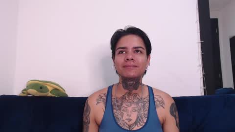 Snapshot of latinaleksa chatting on December 25, 2024, 7:24 pm Alex online show from December 25, 2024, 7:24 pm