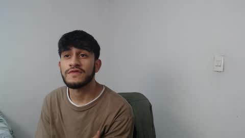 camilo online show from December 11, 2024, 10:38 pm