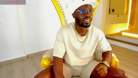 LEANDRO online show from February 18, 2025, 11:44 am