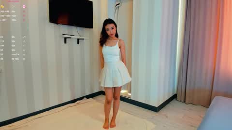 Snapshot of laumalove chatting on February 15, 2026, 5:04 am Lauma online show from February 15, 2026, 5:04 am