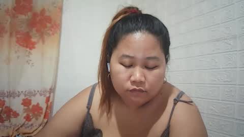 lavalyn214 online show from February 1, 2026, 2:48 pm