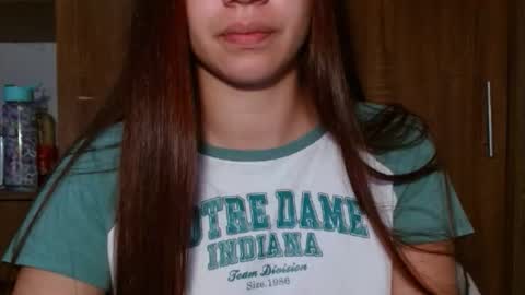 Snapshot of leanaalhub chatting on February 22, 2026, 5:11 pm leanaalhub online show from February 22, 2026, 5:11 pm