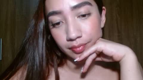 Snapshot of leanaalhub chatting on March 3, 2026, 5:13 am leanaalhub online show from March 3, 2026, 5:13 am