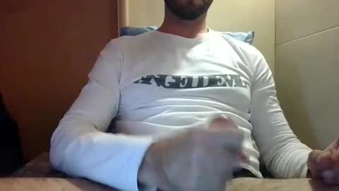 Snapshot of leccafigaxx chatting on December 4, 2025, 12:58 pm leccafigaxx online show from December 4, 2025, 12:58 pm