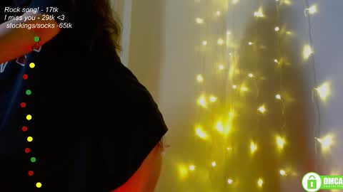 hey Im Leia and I love rock  online show from February 6, 2026, 8:23 pm