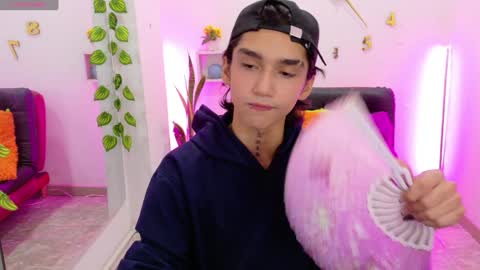 Snapshot of leoadamss chatting on January 13, 2025, 1:28 pm Leo online show from January 13, 2025, 1:28 pm