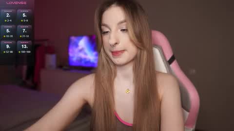 Lexy online show from October 5, 2025, 8:18 pm