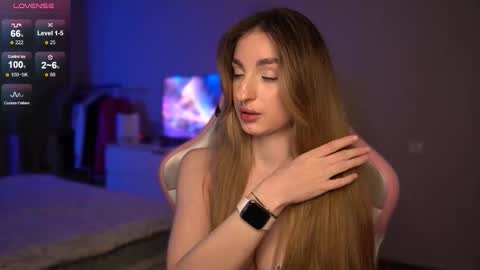 Lexy online show from October 25, 2025, 9:42 pm