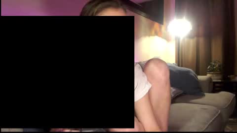 Snapshot of lezzrene chatting on December 2, 2024, 8:41 am Hornystonerchick online show from December 2, 2024, 8:41 am