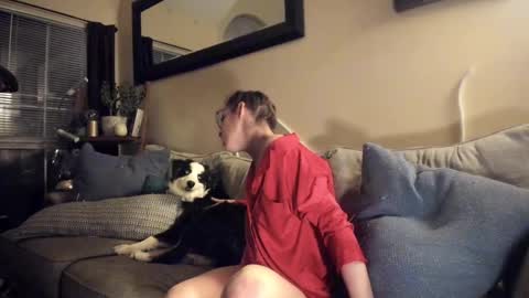 Snapshot of lezzrene chatting on December 20, 2024, 4:20 am Hornystonerchick online show from December 20, 2024, 4:20 am