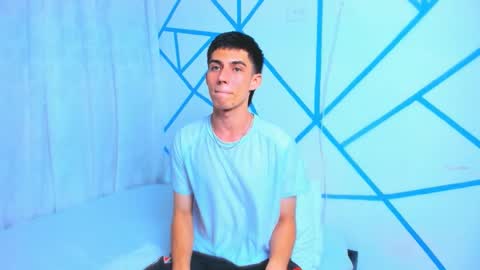 Liam scott77 online show from November 2, 2025, 1:08 am