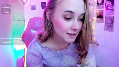 Liana online show from March 4, 2026, 2:17 am