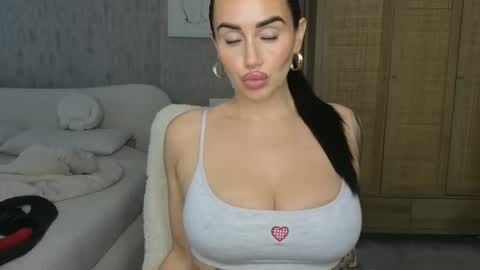 Libby online show from November 15, 2025, 1:29 pm