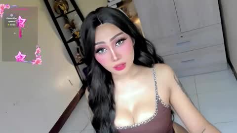 Snapshot of lil_m1ss_silly chatting on September 24, 2025, 8:23 pm Miss Lily online show from September 24, 2025, 8:23 pm