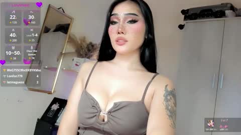 Snapshot of lil_m1ss_silly chatting on October 9, 2025, 10:35 am Miss Lily online show from October 9, 2025, 10:35 am