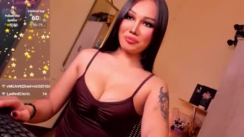 Snapshot of lil_m1ss_silly chatting on January 9, 2026, 9:05 pm Miss Lily online show from January 9, 2026, 9:05 pm