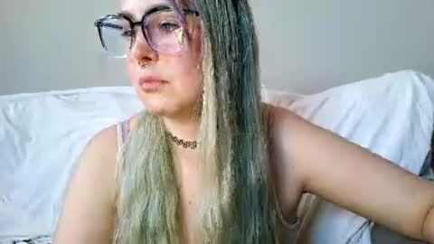 emily ryanson online show from February 27, 2026, 9:04 pm