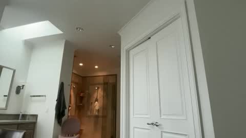 Snapshot of lilybrown07 chatting on February 8, 2026, 6:22 pm lilybrown07 online show from February 8, 2026, 6:22 pm