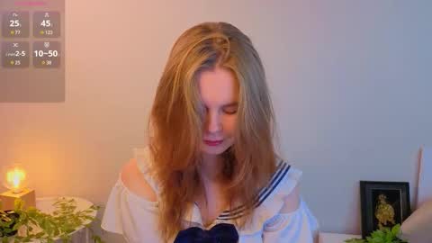 Snapshot of lilytways chatting on February 22, 2026, 8:07 pm Julie online show from February 22, 2026, 8:07 pm