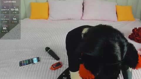 lina_moony online show from February 18, 2026, 1:56 am