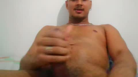 lincelince2003 online show from February 25, 2026, 2:10 am