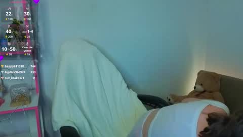 Snapshot of lindaa_bell chatting on February 3, 2026, 6:22 am My real name is Olivia online show from February 3, 2026, 6:22 am