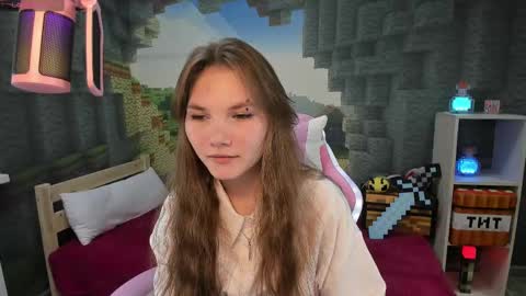 Snapshot of lisaporters chatting on February 9, 2025, 8:24 pm Lisa online show from February 9, 2025, 8:24 pm