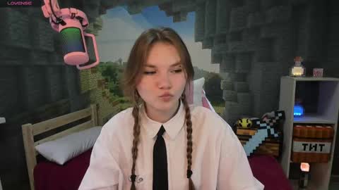 Snapshot of lisaporters chatting on February 11, 2025, 9:03 pm Lisa online show from February 11, 2025, 9:03 pm