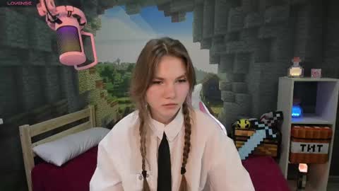 Snapshot of lisaporters chatting on February 12, 2025, 12:16 am Lisa online show from February 12, 2025, 12:16 am