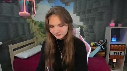 Snapshot of lisaporters chatting on February 13, 2025, 8:55 pm Lisa online show from February 13, 2025, 8:55 pm