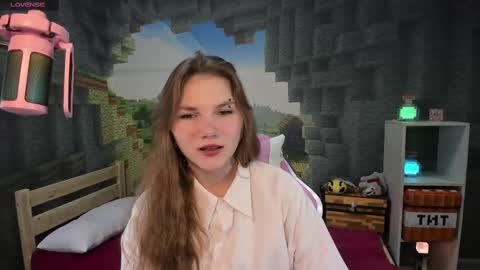 Snapshot of lisaporters chatting on February 16, 2025, 10:10 pm Lisa online show from February 16, 2025, 10:10 pm