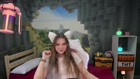 Snapshot of lisaporters chatting on February 17, 2025, 1:15 am Lisa online show from February 17, 2025, 1:15 am