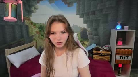 Snapshot of lisaporters chatting on February 18, 2025, 12:15 am Lisa online show from February 18, 2025, 12:15 am