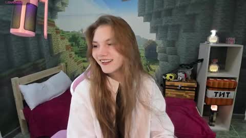 Snapshot of lisaporters chatting on March 3, 2025, 5:18 pm Lisa online show from March 3, 2025, 5:18 pm