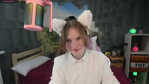 Snapshot of lisaporters chatting on March 4, 2025, 11:32 pm Lisa online show from March 4, 2025, 11:32 pm